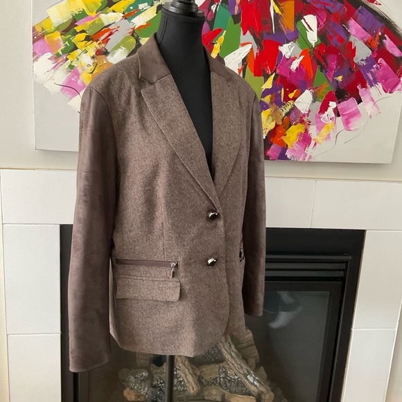 Conrad  C beautiful blazer - Picture 2 of 7